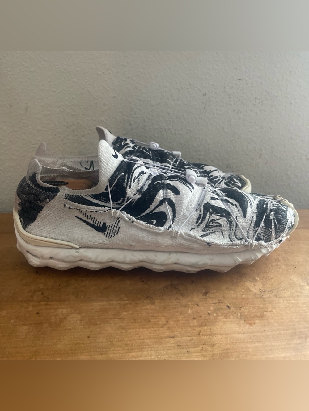 Nike ISPA Mindbody Summit White Black Men's Shoes Sz 9 (DH7546-101)